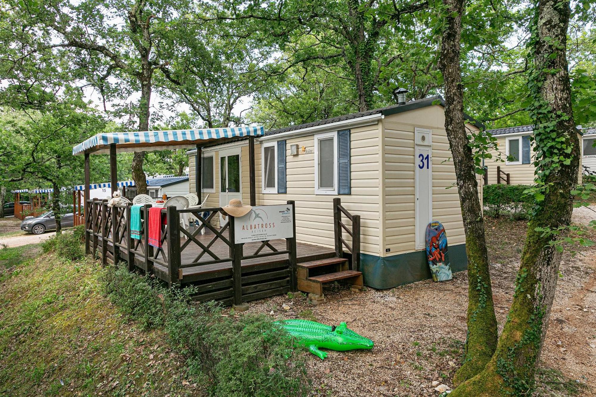 Albatross Mobile Homes On Valamar Camping Lanterna Porec Exterior photo