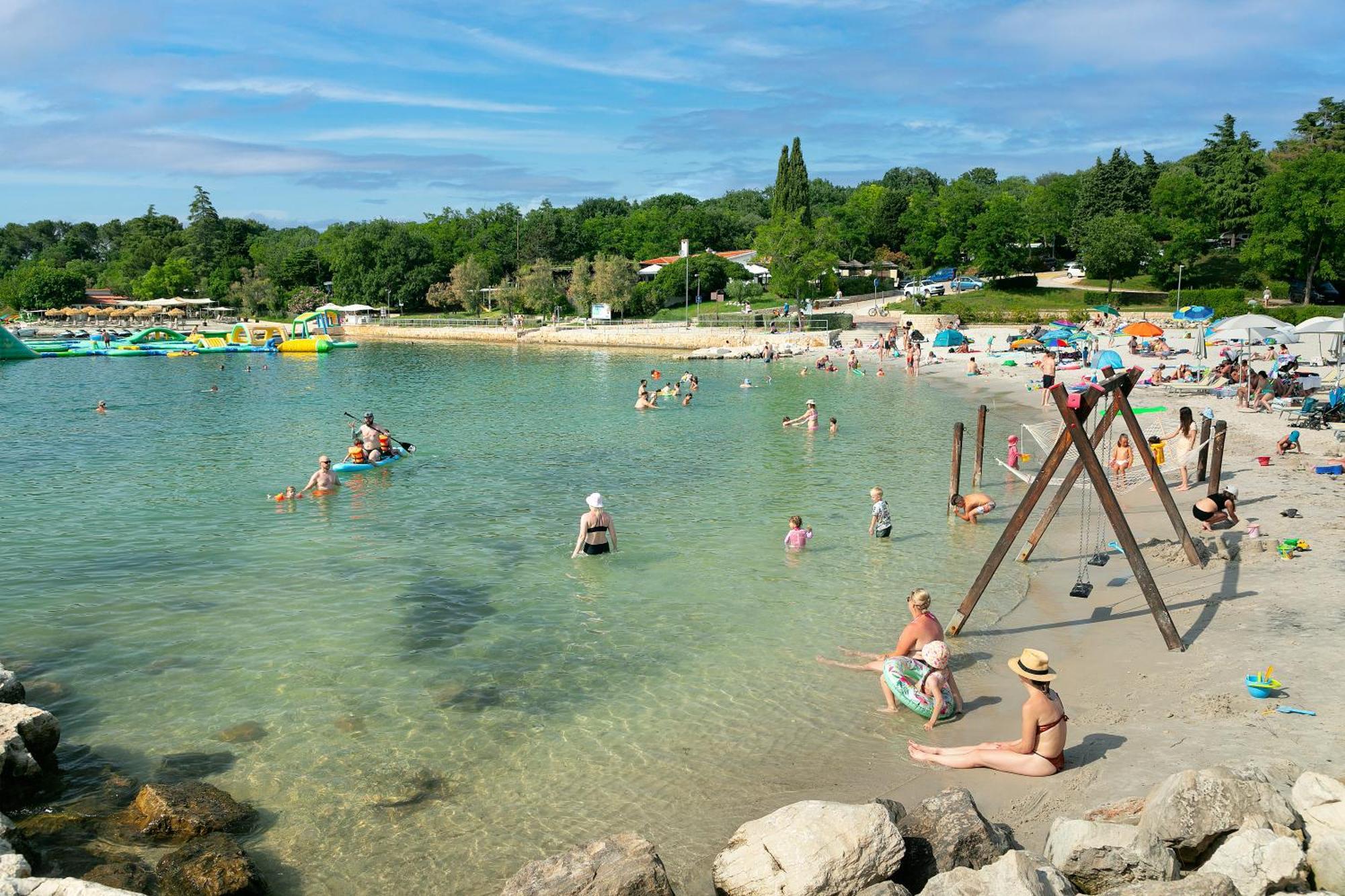 Albatross Mobile Homes On Valamar Camping Lanterna Porec Exterior photo